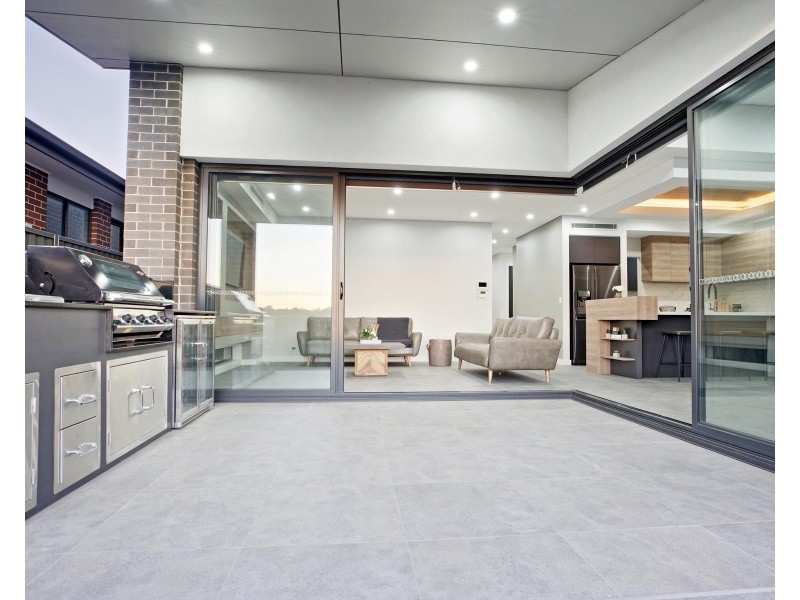 54 Commissioners Drive, Denham Court NSW 2565