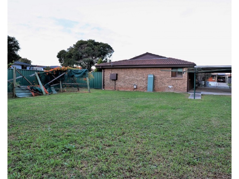 2 Harah Close, Bonnyrigg NSW 2177