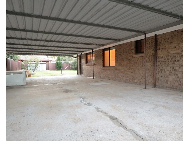 2 Harah Close, Bonnyrigg NSW 2177