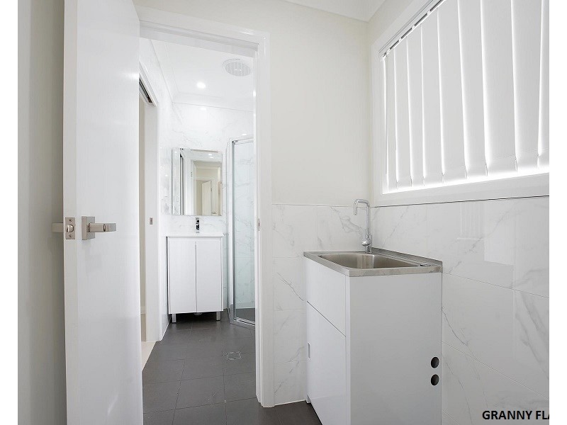 2 Bywong Place, Bonnyrigg NSW 2177