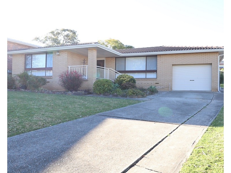 18 Corio Street, Prairiewood NSW 2176