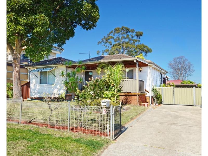 5 Crayford Crescent, Mount Pritchard NSW 2170