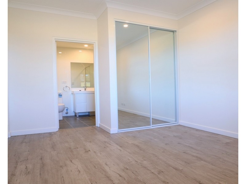 5/28 Satinwood Crescent, Bonnyrigg NSW 2177