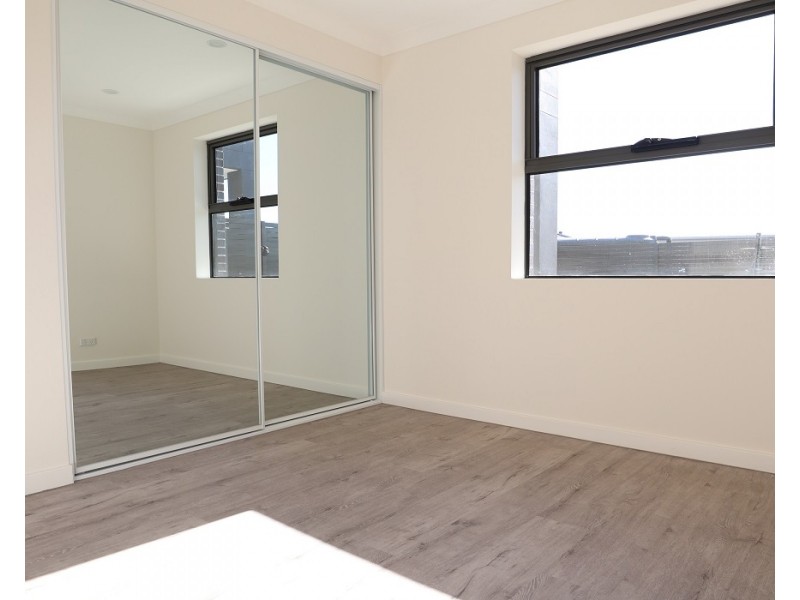 5/28 Satinwood Crescent, Bonnyrigg NSW 2177