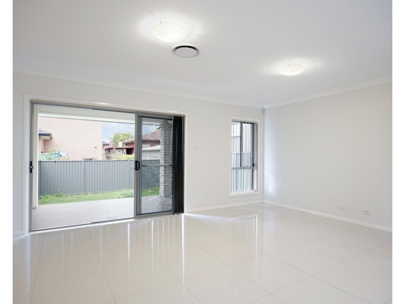 14 Duke Street, Canley Heights NSW 2166