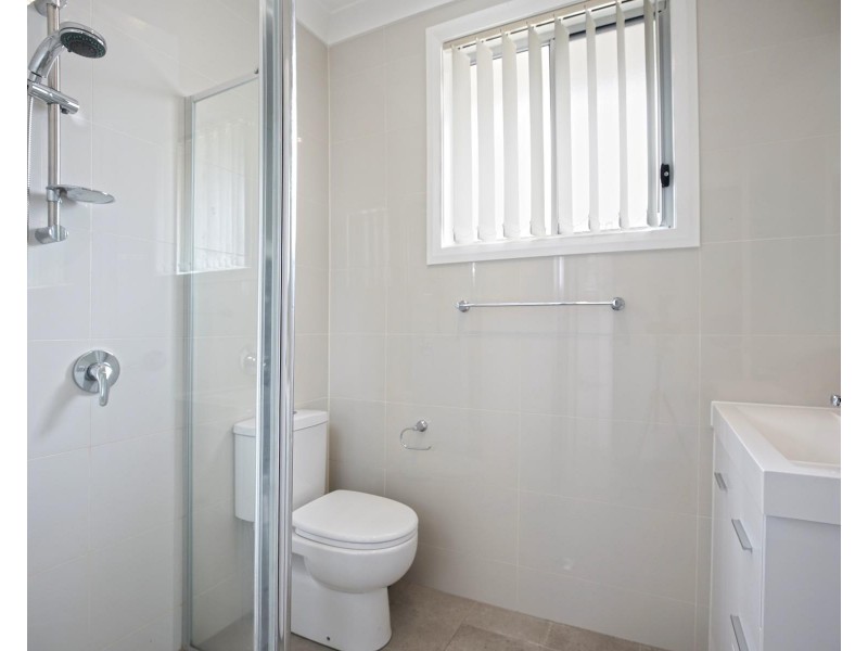 14 Duke Street, Canley Heights NSW 2166