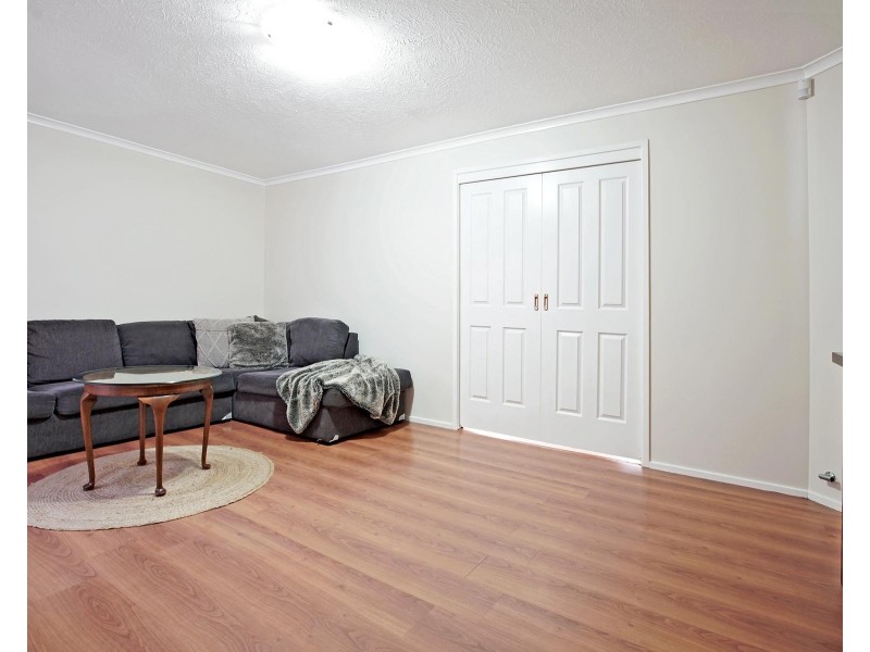 4 Crayford Crescent, Mount Pritchard NSW 2170