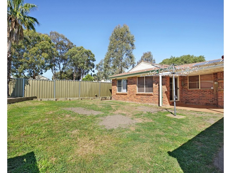 4 Crayford Crescent, Mount Pritchard NSW 2170