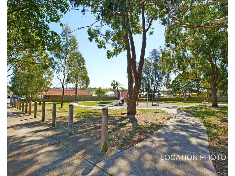 4 Crayford Crescent, Mount Pritchard NSW 2170