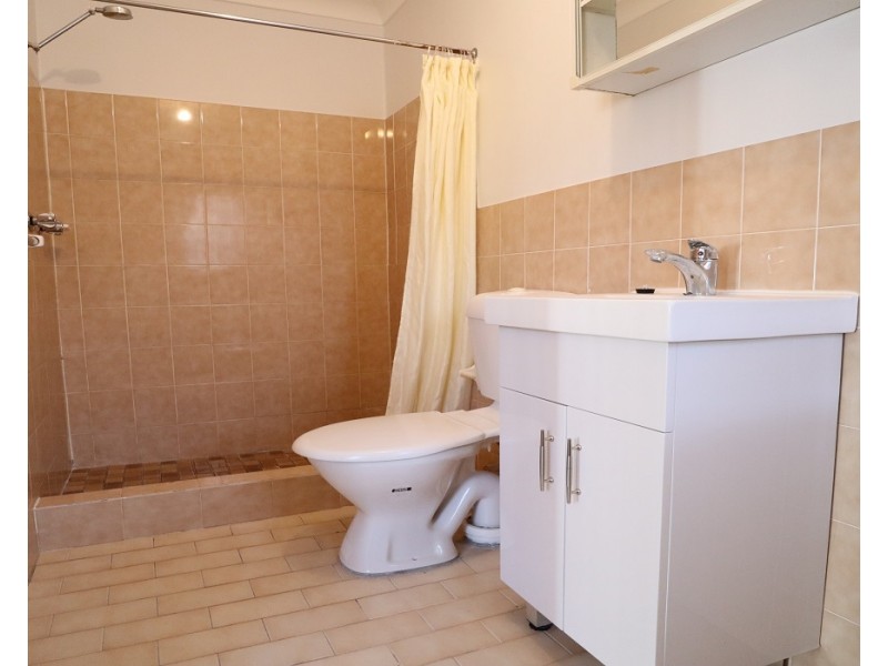 53a Chickasaw, Greenfield Park NSW 2176