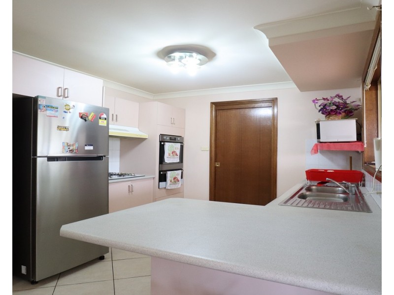 58B Seaeagle Crescent, Green Valley NSW 2168