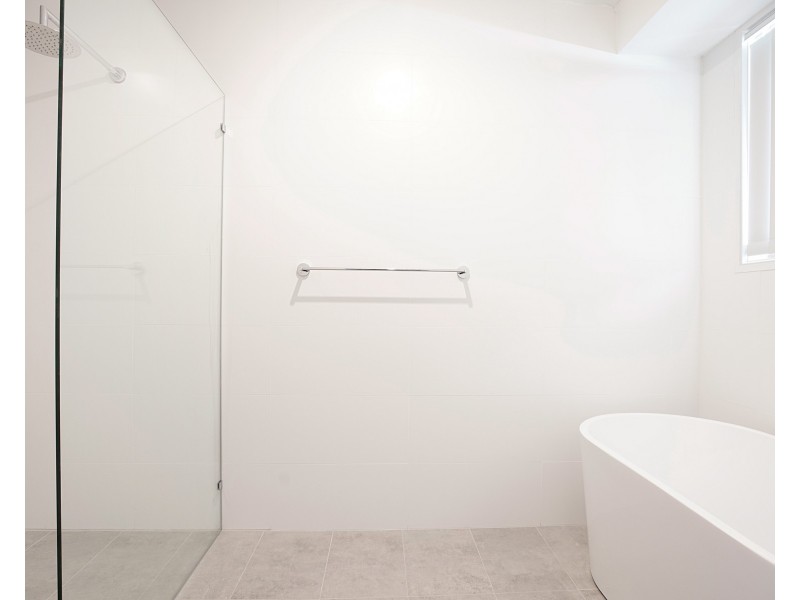 25 Apache Road, Bossley Park NSW 2176