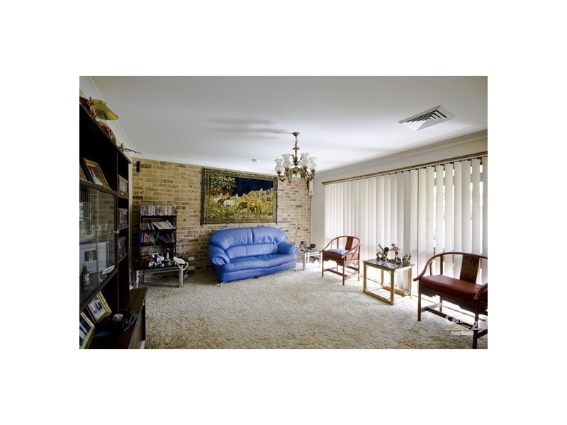 553 Smithfield Road, Greenfield Park NSW 2176