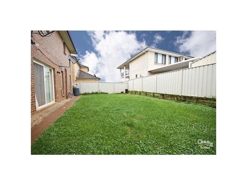 2B San Cristobal Drive, Green Valley NSW 2168