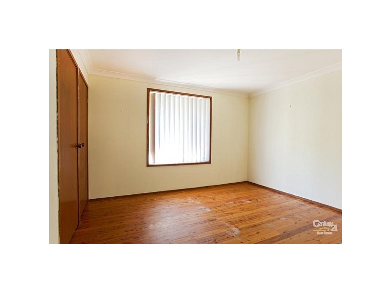 Edensor Park NSW 2176