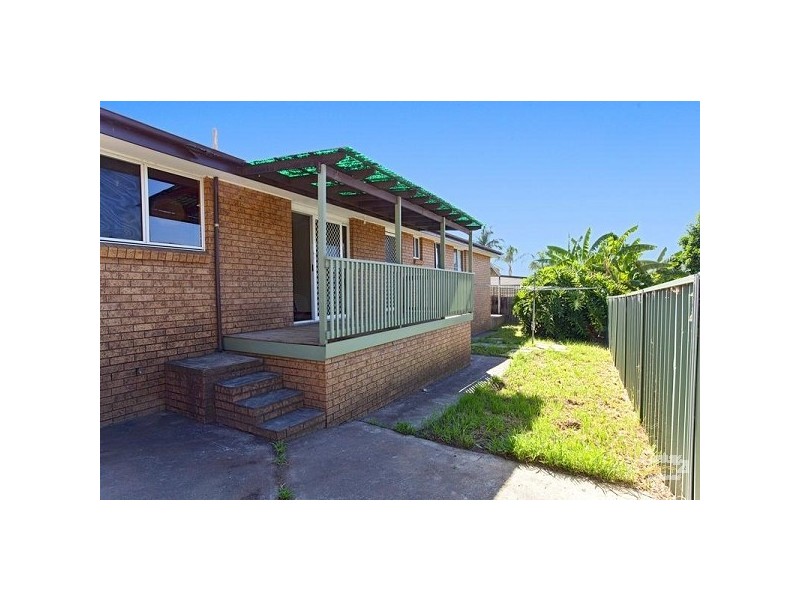 Edensor Park NSW 2176