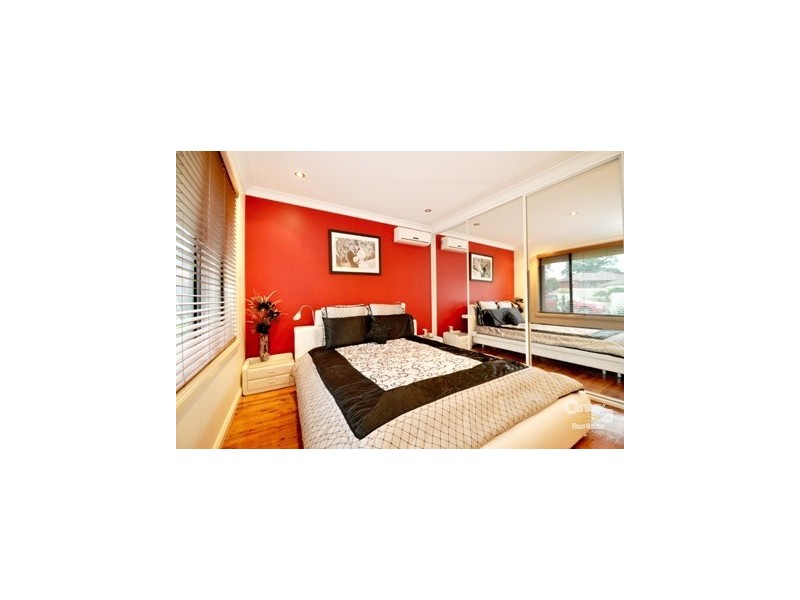 4 Oak Place, Mount Pritchard NSW 2170