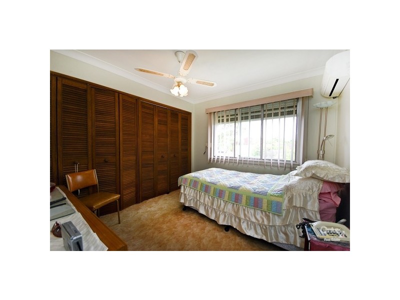 33 Welwyn Road, Canley Heights NSW 2166