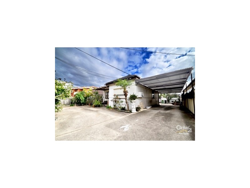 Canley Heights NSW 2166