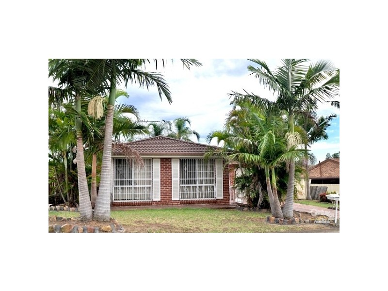 Edensor Park NSW 2176