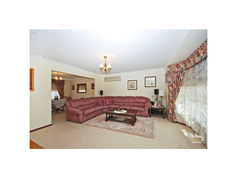 West Hoxton NSW 2171