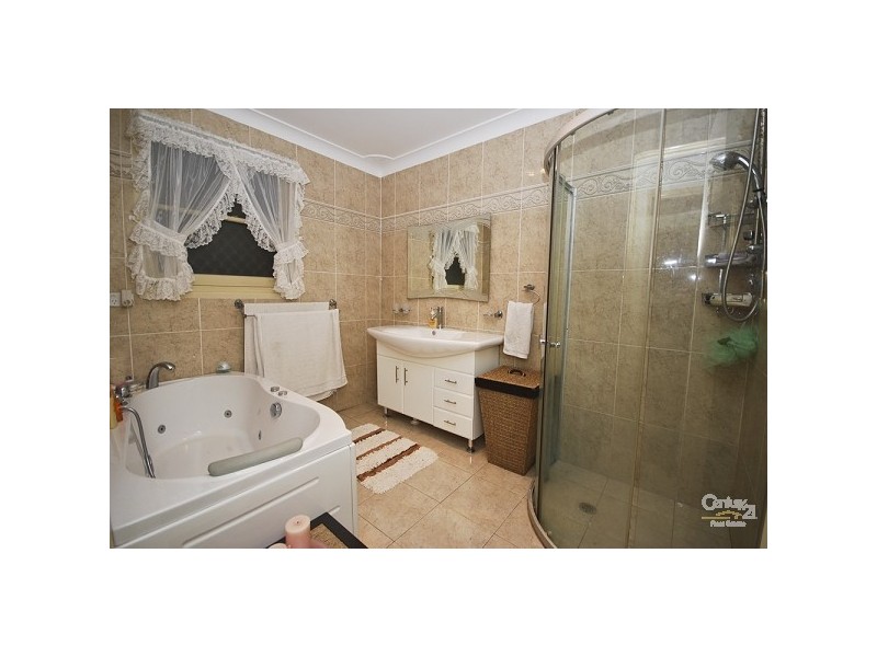 9 Stonehaven Parade, Cabramatta NSW 2166