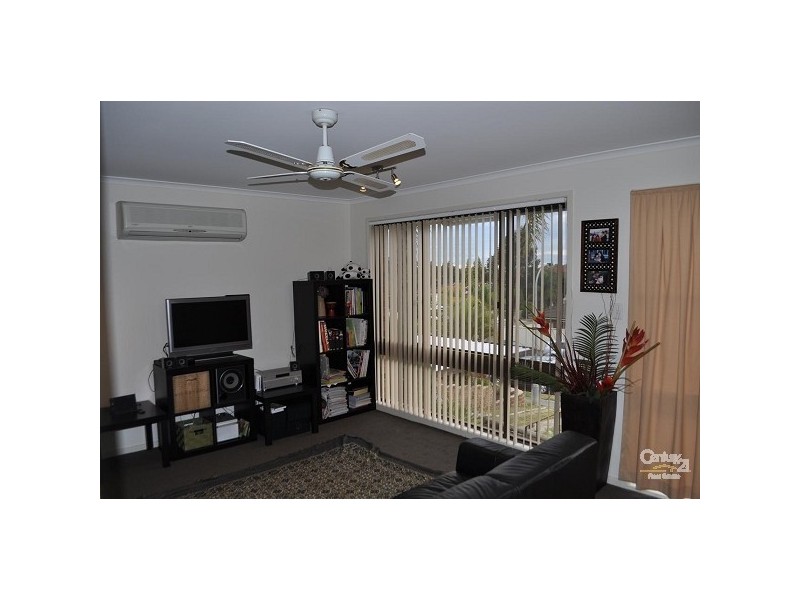 Edensor Park NSW 2176