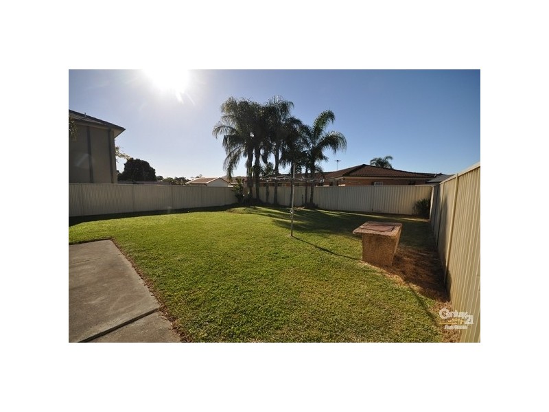 Greenfield Park NSW 2176