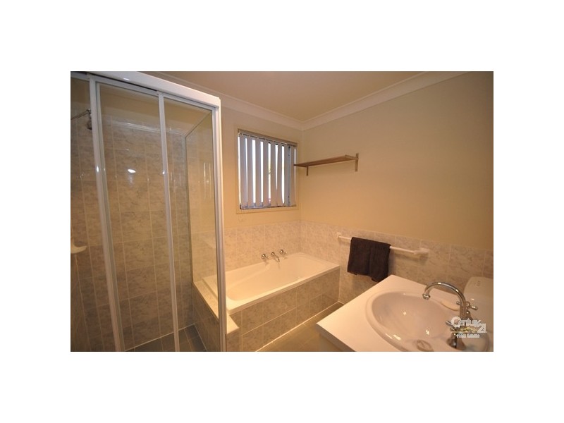 West Hoxton NSW 2171