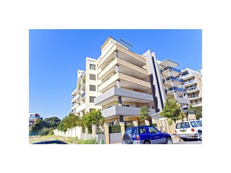 30/8-10 Browne Parade, Warwick Farm NSW 2170