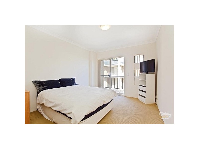 30/8-10 Browne Parade, Warwick Farm NSW 2170