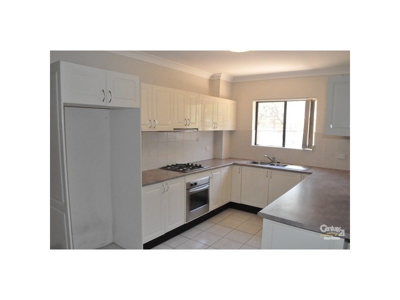 3/27 Bigge Street, Liverpool NSW 2170