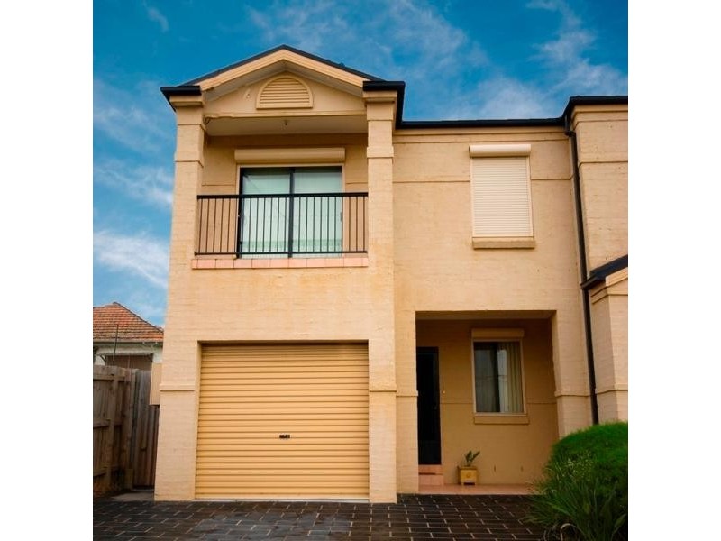 Fairfield West NSW 2165