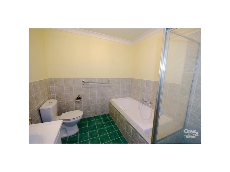 Fairfield West NSW 2165