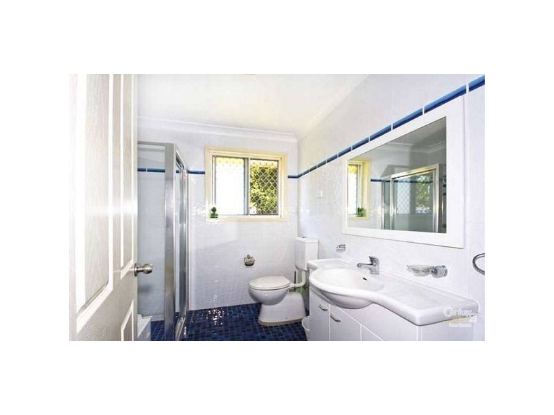 18 Busby Avenue, Edensor Park NSW 2176
