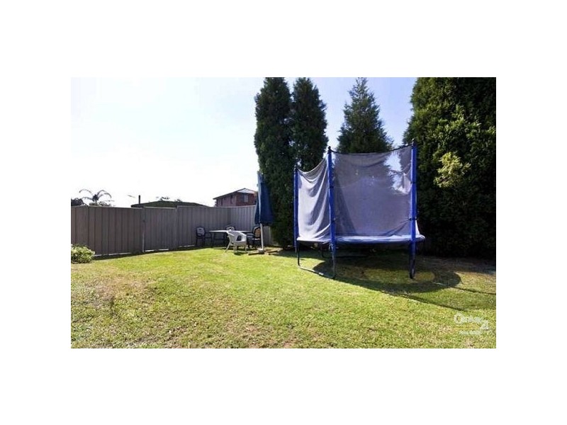 18 Busby Avenue, Edensor Park NSW 2176