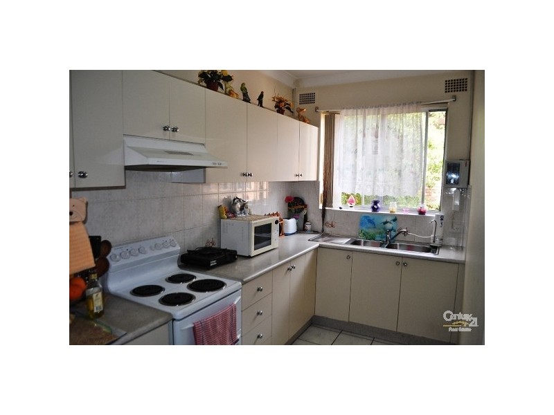 12/9 Lackey Street, Fairfield NSW 2165