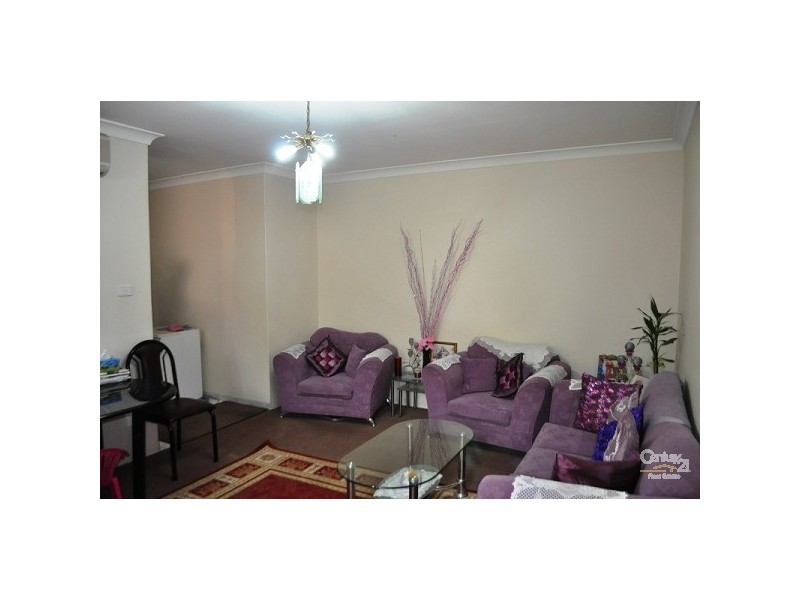 12/9 Lackey Street, Fairfield NSW 2165