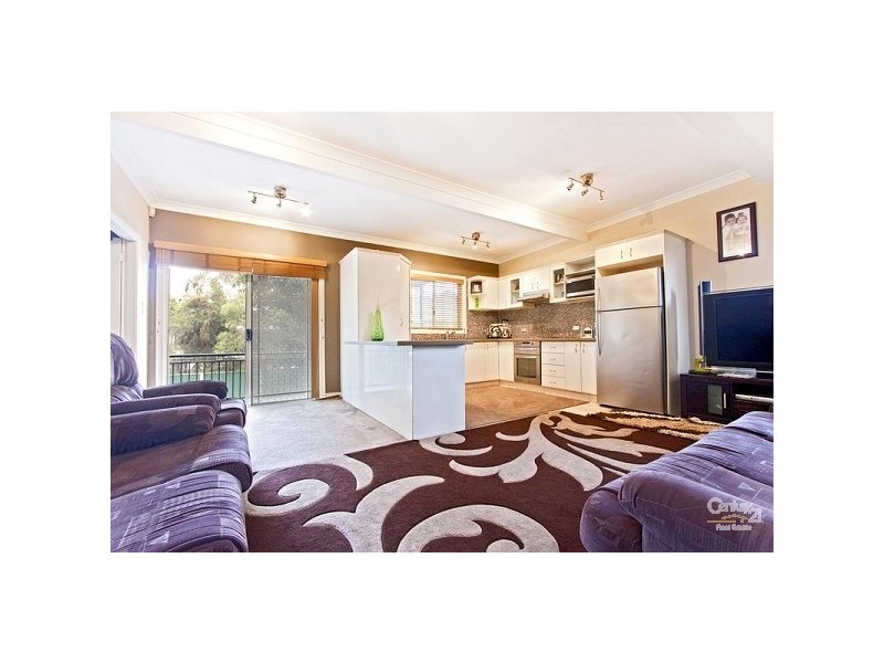 10 Knight St, Lansvale NSW 2166