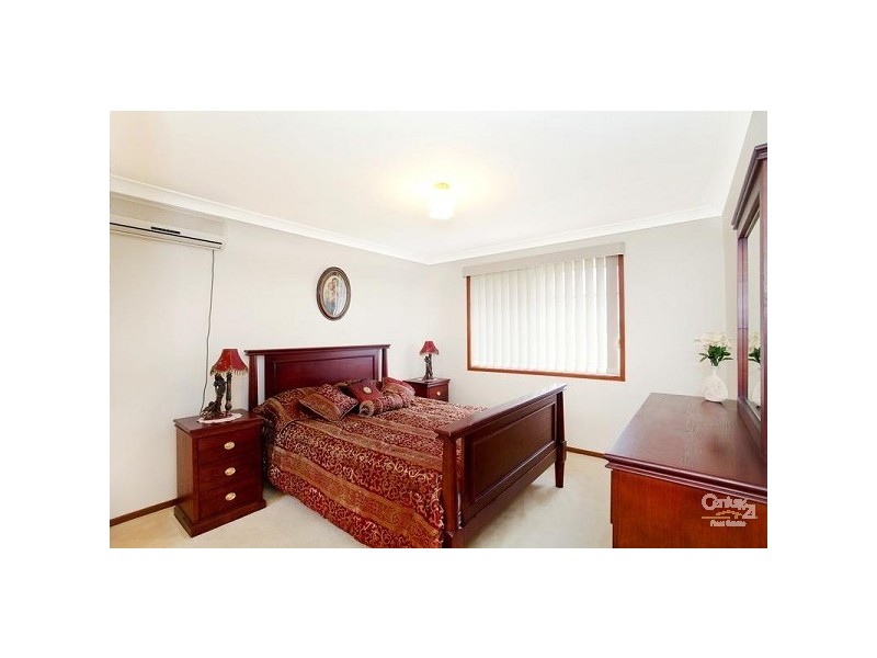 19 Flynn Place, Bonnyrigg Heights NSW 2177