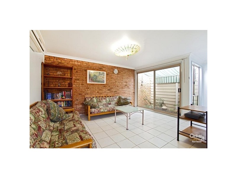 6 Gallipoli Street, Bossley Park NSW 2176