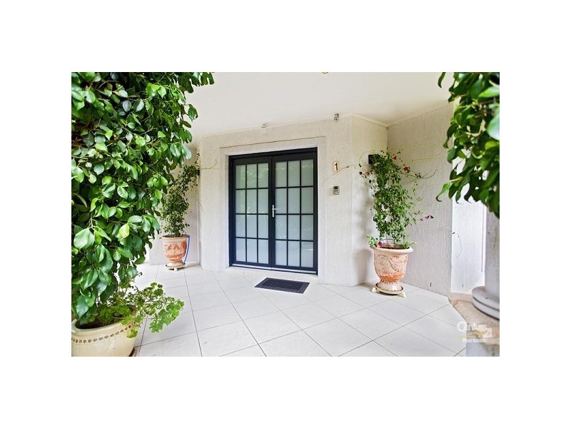 West Hoxton NSW 2171