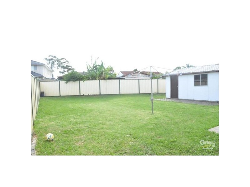 Greenfield Park NSW 2176