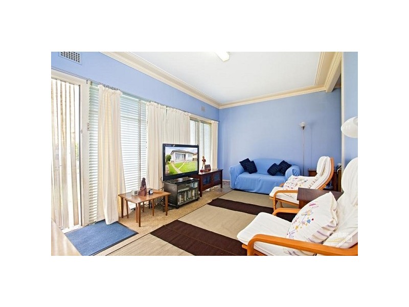 42 Wyong Street, Canley Heights NSW 2166