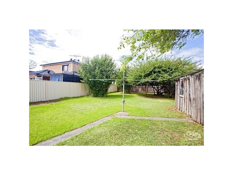 42 Wyong Street, Canley Heights NSW 2166
