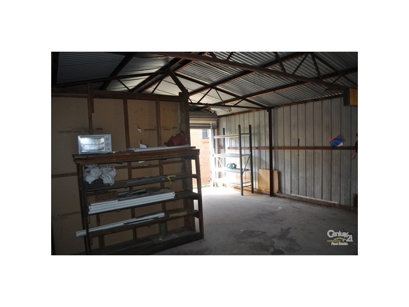 Edensor Park NSW 2176