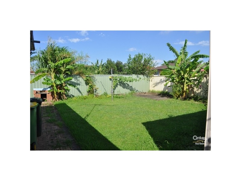 Edensor Park NSW 2176