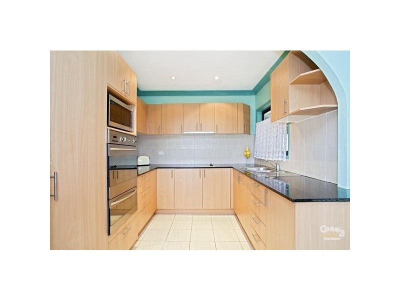 13 Warrigo Street, Sadleir NSW 2168