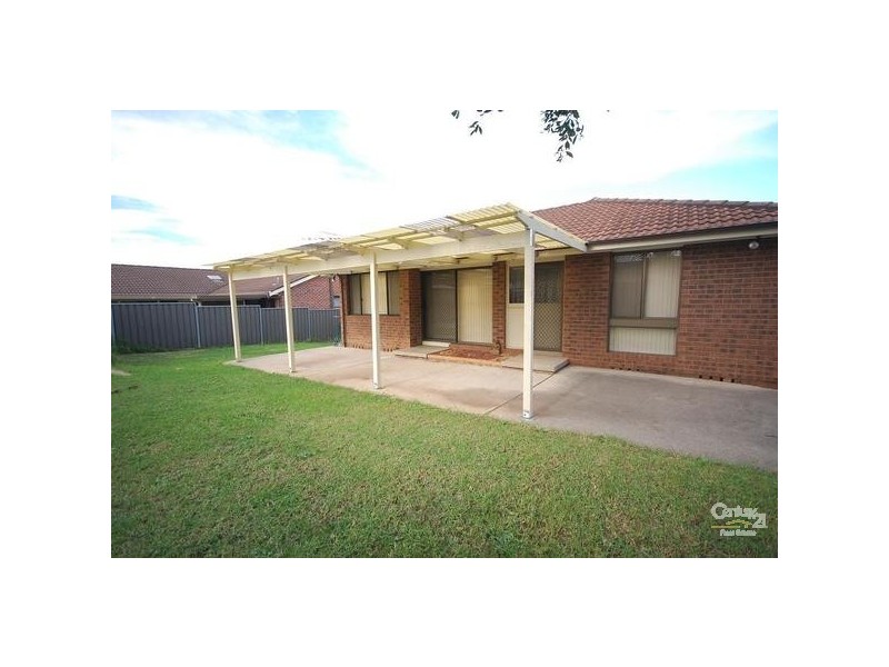 Edensor Park NSW 2176