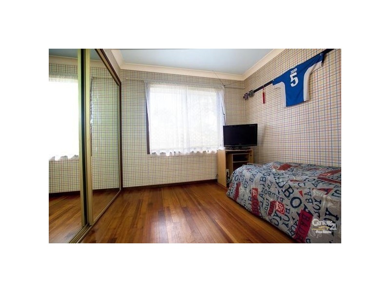 6 Hair Close, Greenfield Park NSW 2176